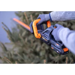 WEN 20815 20V Max Cordless 20-Inch Hedge Trimmer with 2Ah Battery and Charger
